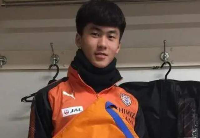 双子母性